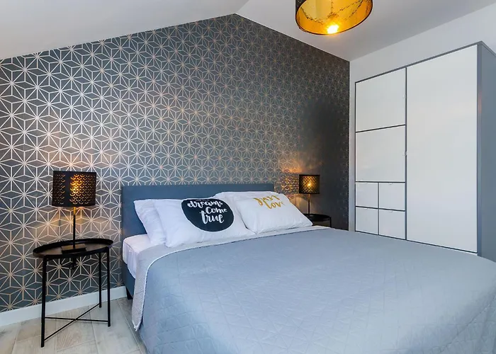 Sea Shell - Triplex Three-bedroom With Terrace 아파트