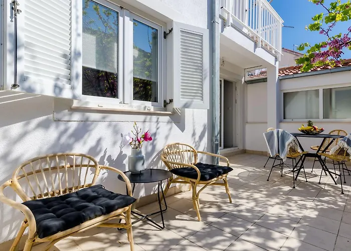 Sea Shell - Triplex Three-bedroom With Terrace * 두브로브니크