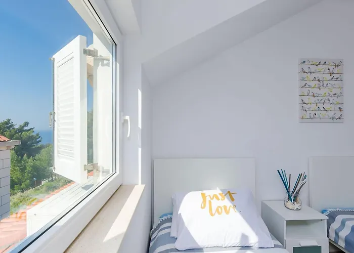Sea Shell - Triplex Three-bedroom With Terrace アパート *