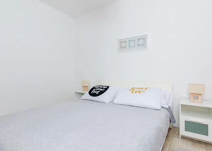 Sea Shell - Triplex Three-bedroom With Terrace * ドゥブロブニク
