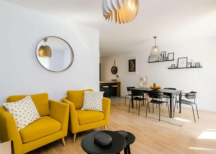 Sea Shell - Triplex Three-bedroom With Terrace アパート *