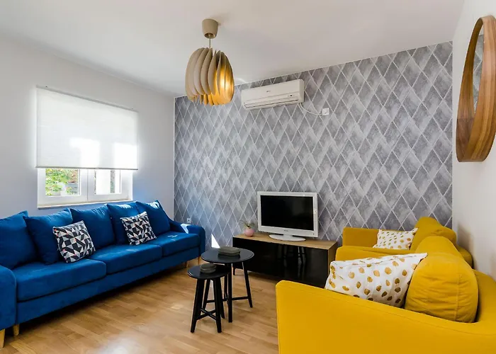 Sea Shell - Triplex Three-bedroom With Terrace アパート