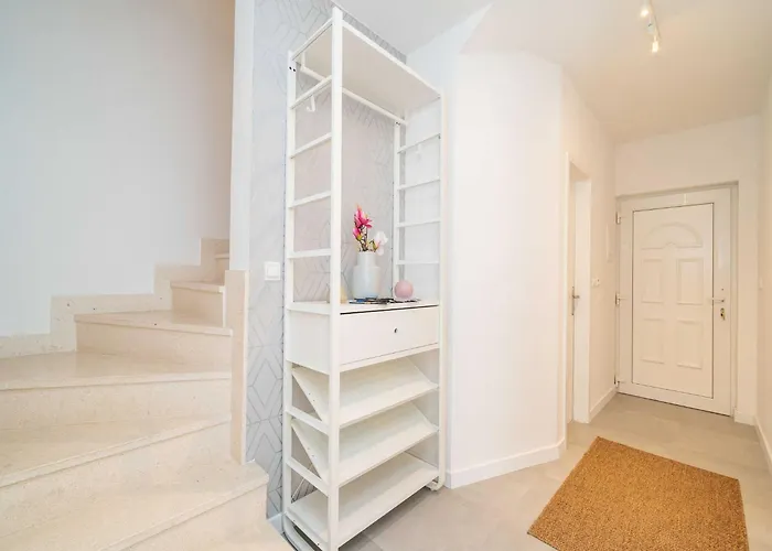 アパート Sea Shell - Triplex Three-bedroom With Terrace ドゥブロブニク