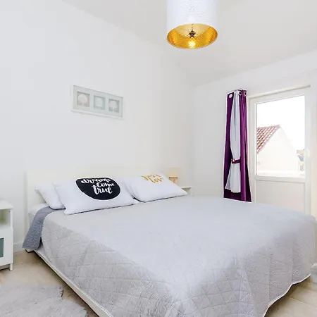 Sea Shell - Triplex Three-bedroom With Terrace Dubrovník