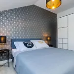Sea Shell - Triplex Three-bedroom With Terrace דירה