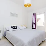 Sea Shell - Triplex Three-bedroom With Terrace דוברובניק