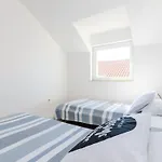 Sea Shell - Triplex Three-bedroom With Terrace
