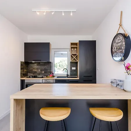 아파트 Sea Shell - Triplex Three-bedroom With Terrace *