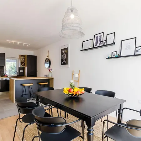 아파트 Sea Shell - Triplex Three-bedroom With Terrace *